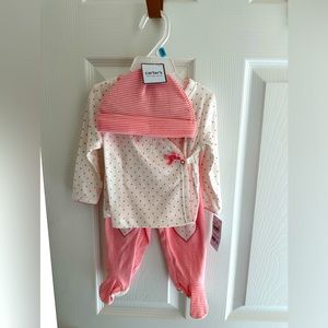Carters baby girl 2-piece. Brand new from Macys. Tags attached. Size: 6 months.
